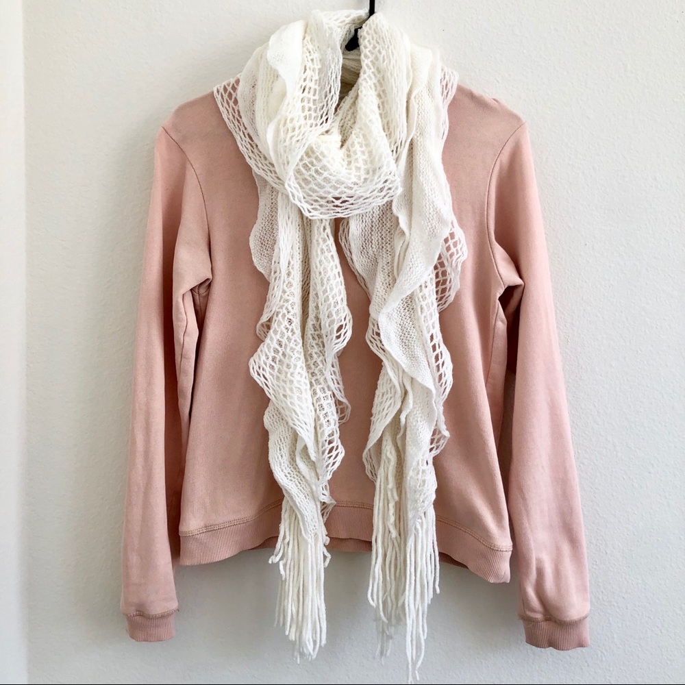 White Scarf - Different ways to Style!